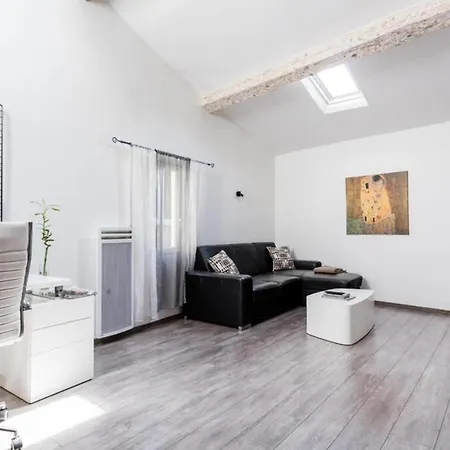 T2 Saint-anne - Air * Montpellier