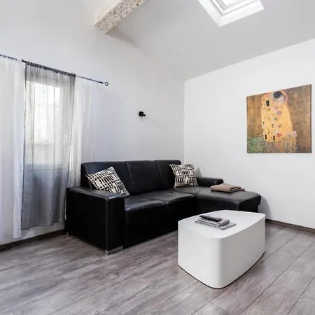 T2 Saint-anne - Air * Montpellier